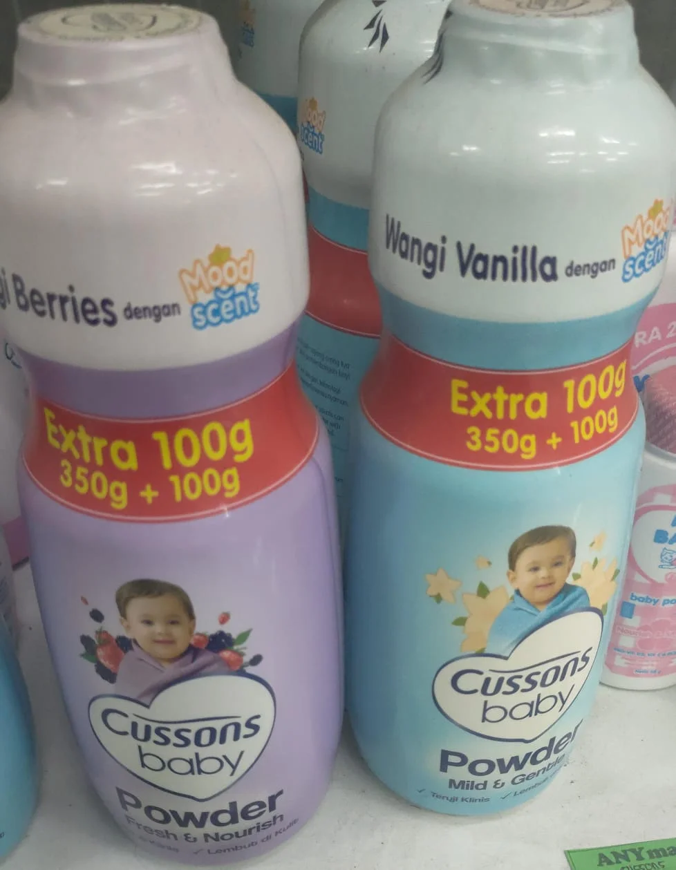 Bedak bayi Cussons