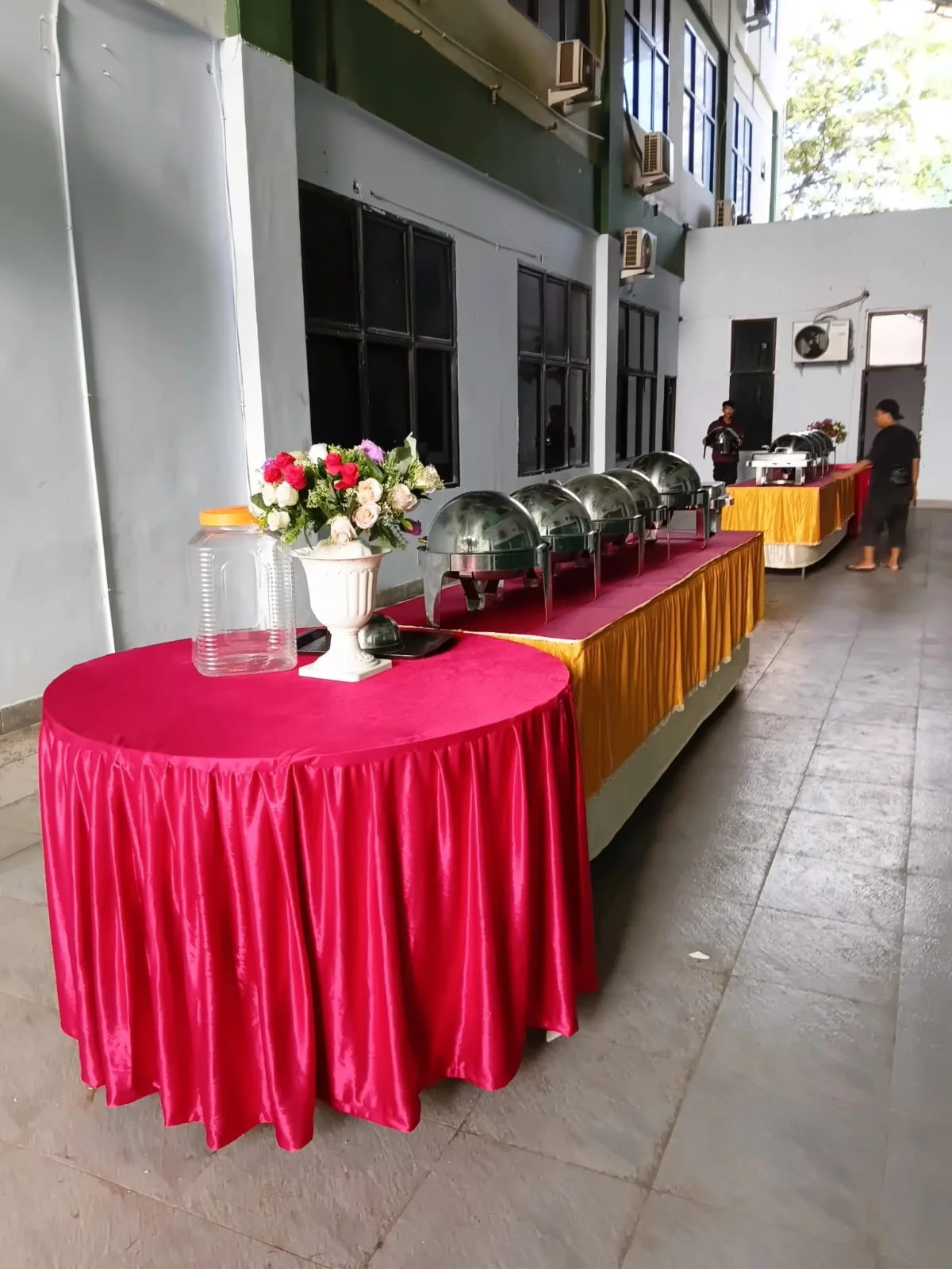 Catering dan Alat prasmanan