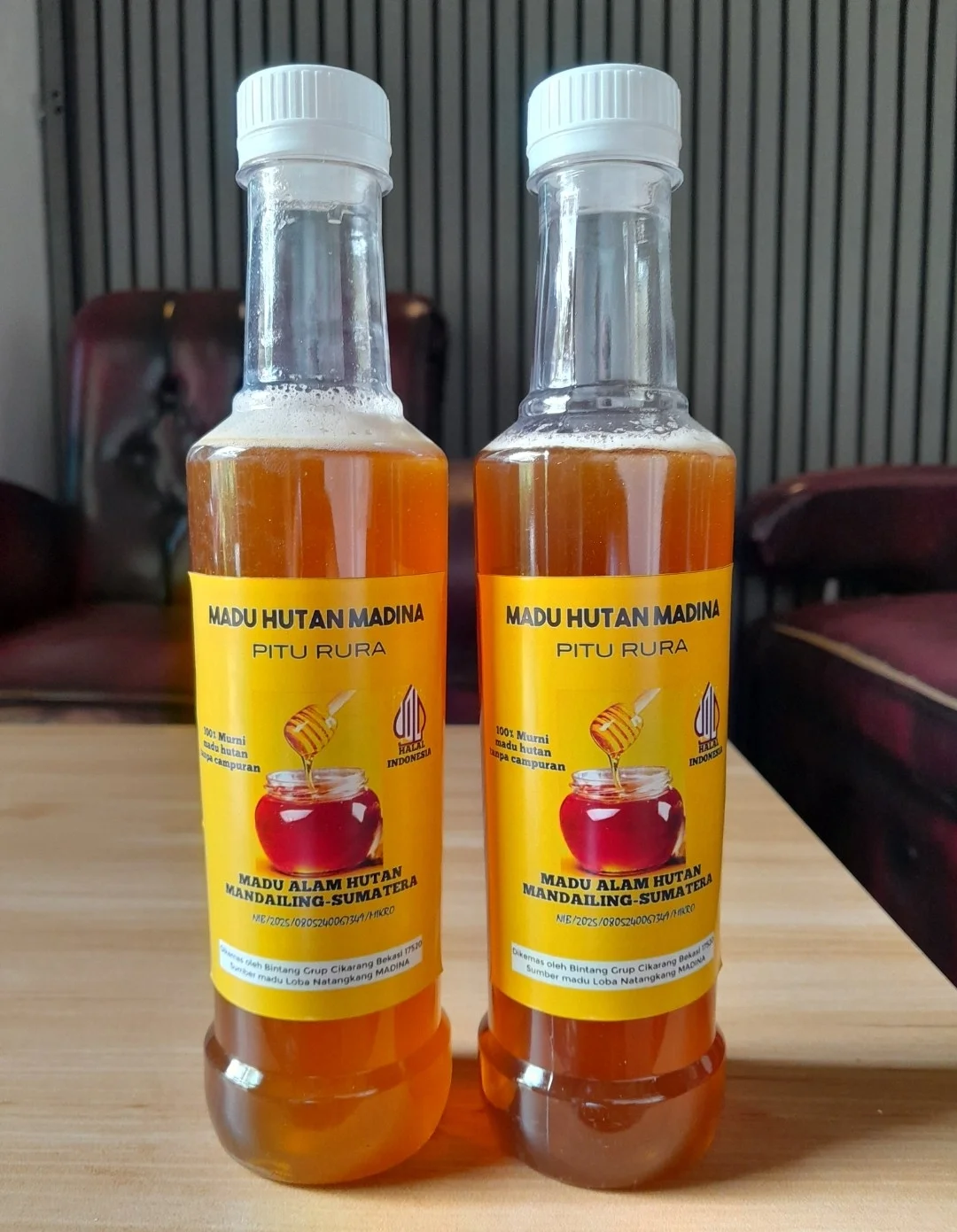 Madu lebah alam sumatera