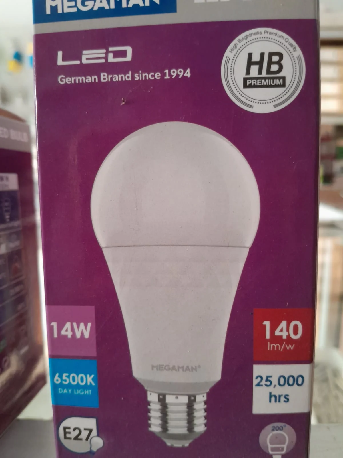 Lampu LED Megaman 14 watt