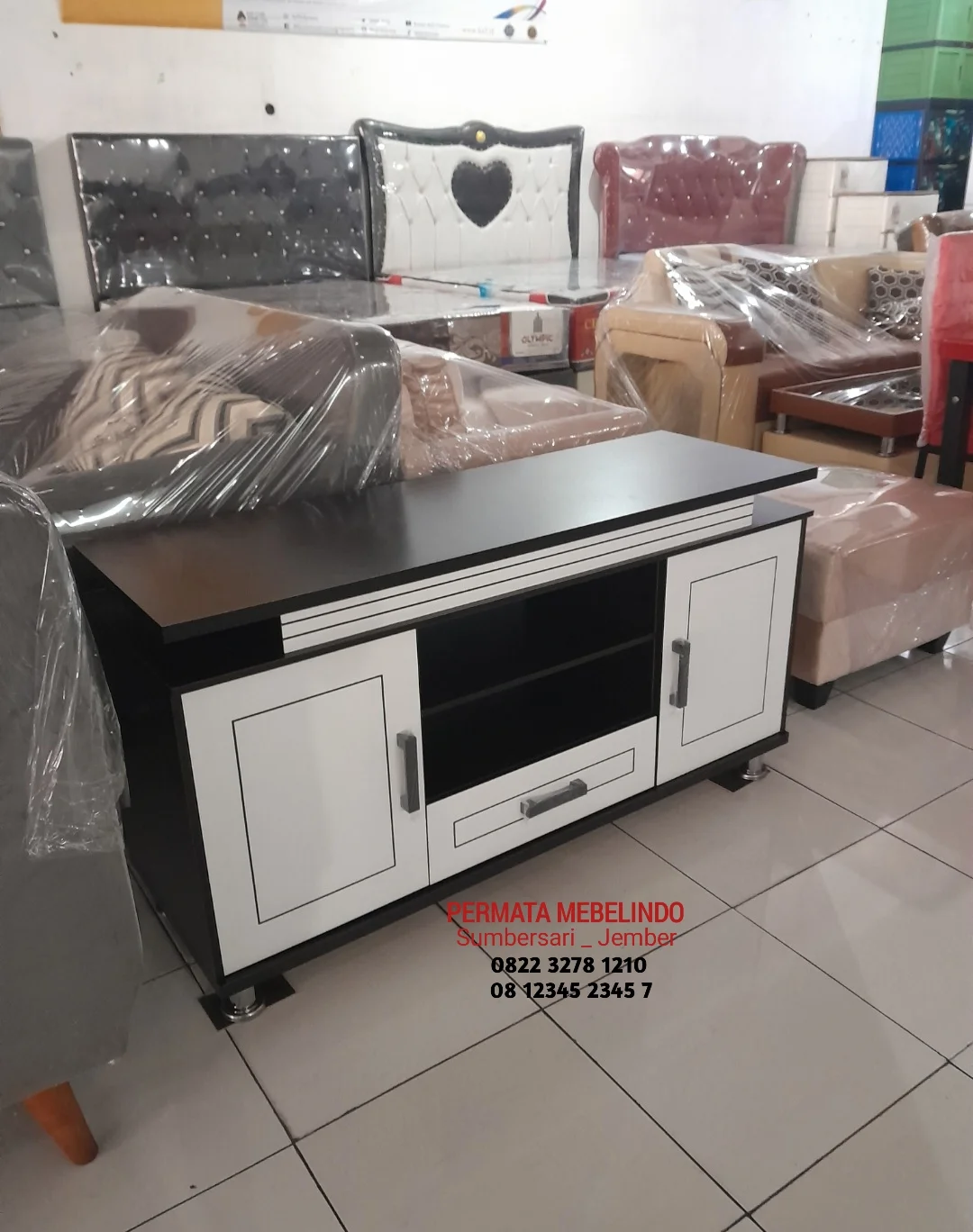 Rak TV Minimalis