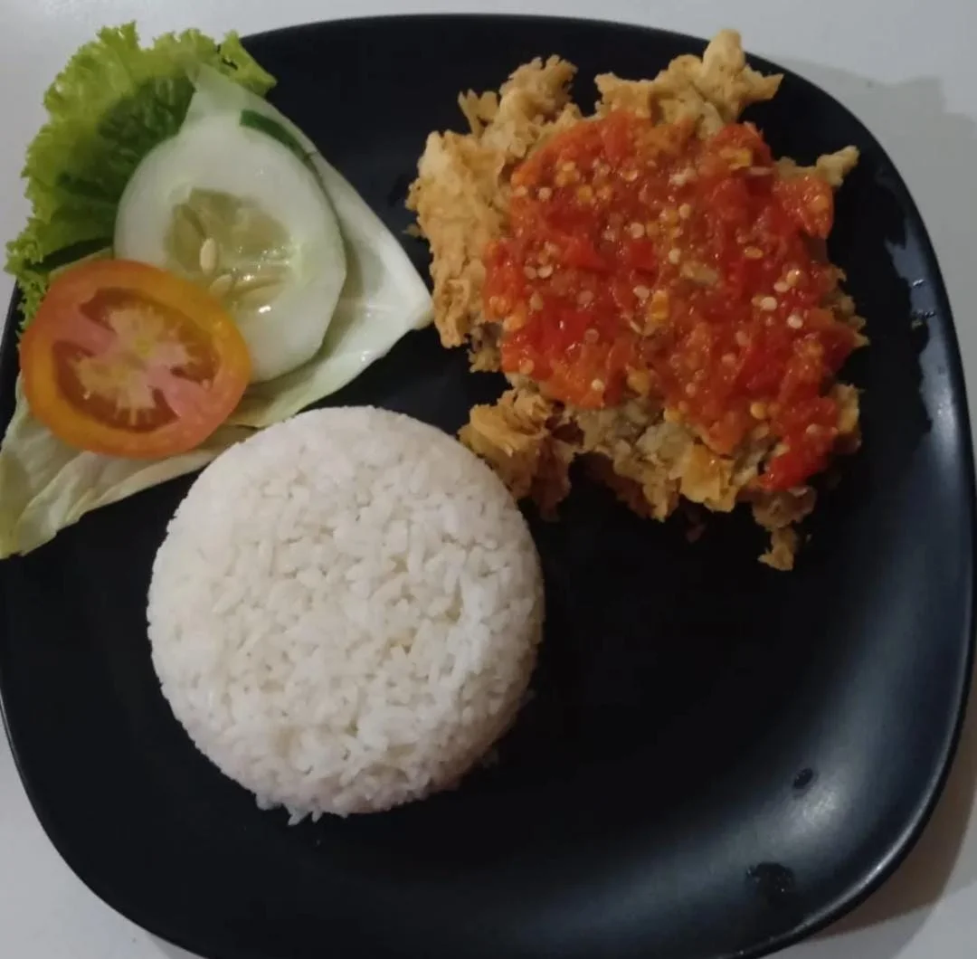 Ayam Geprek Say Story