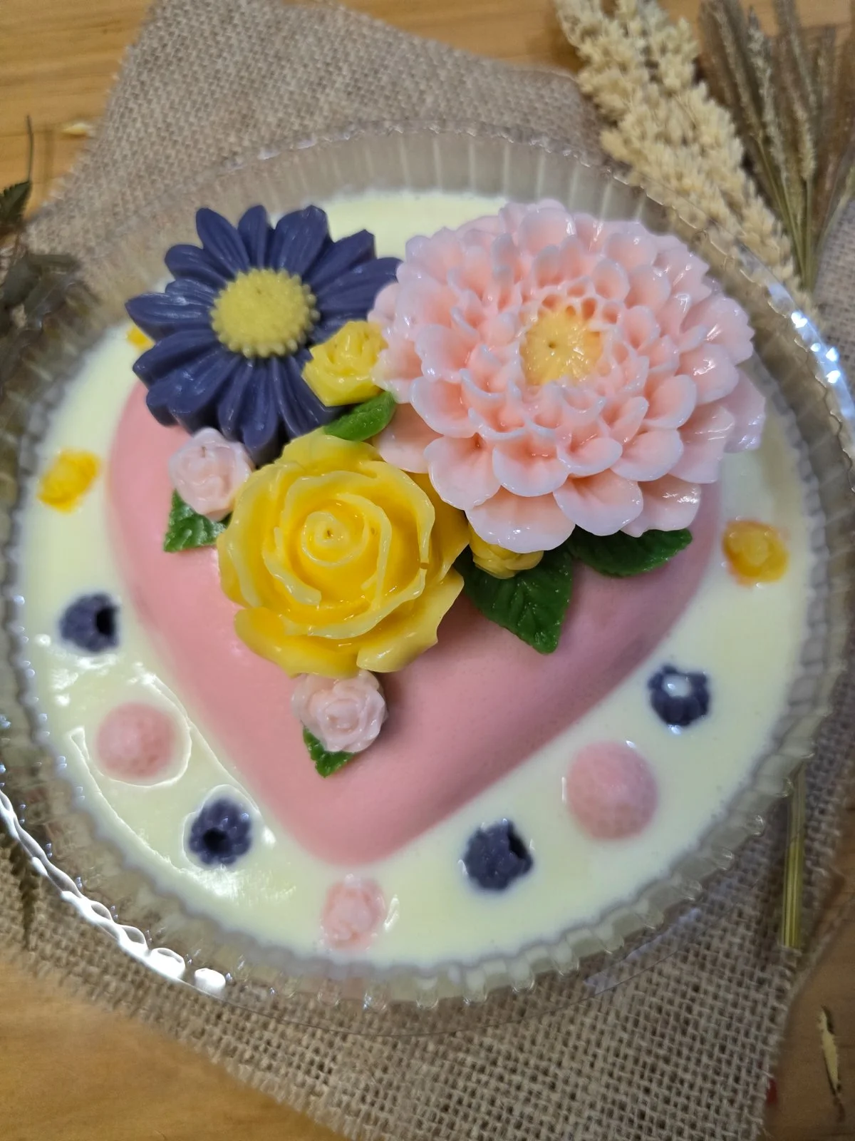 FLOWER HEART ART JELLY (PO 2 hr) hanya melayani Kota Surakarta, Klaten, Yogja, Boyolali, Semarang.