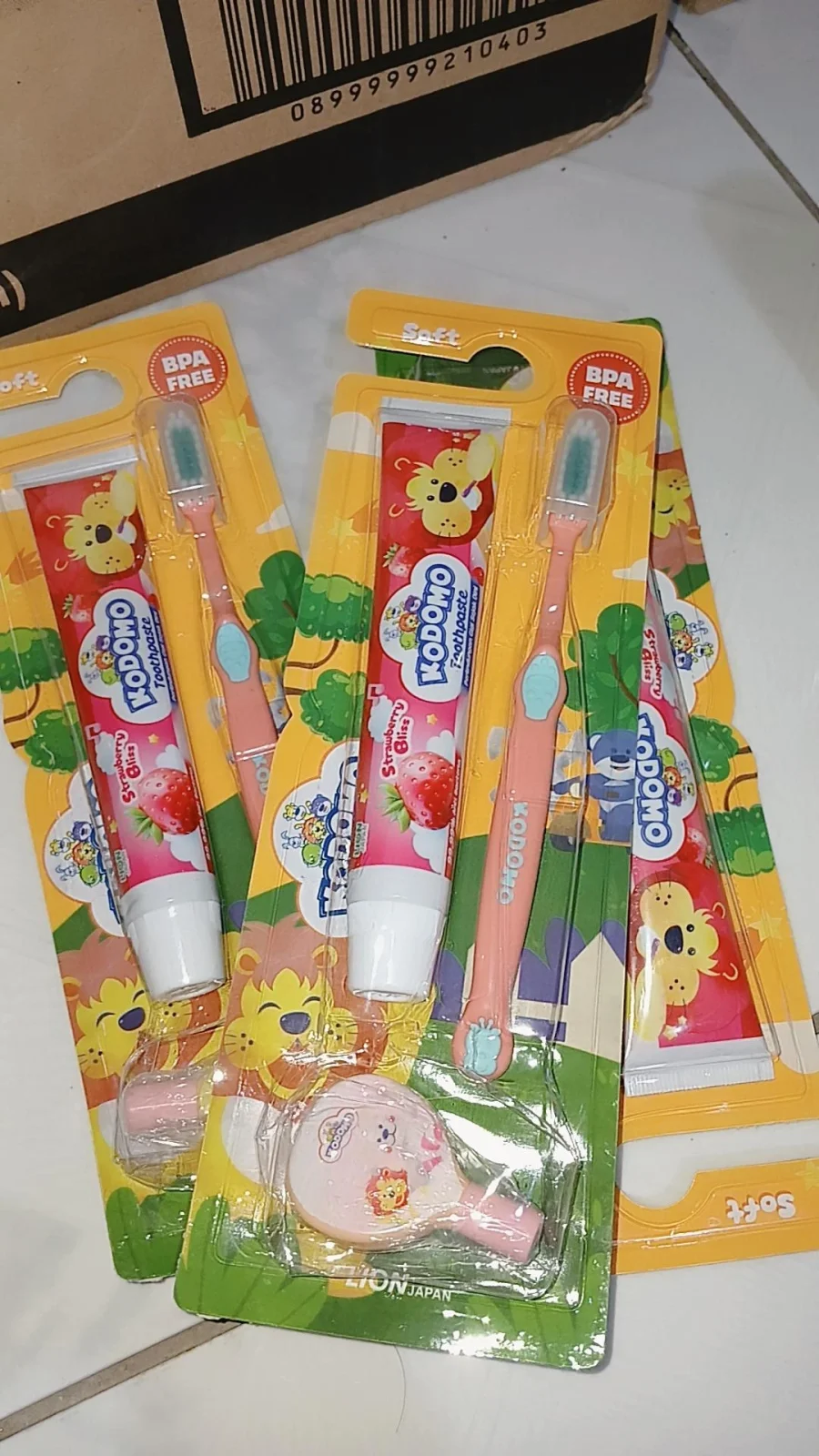 Kodomo sikat gigi