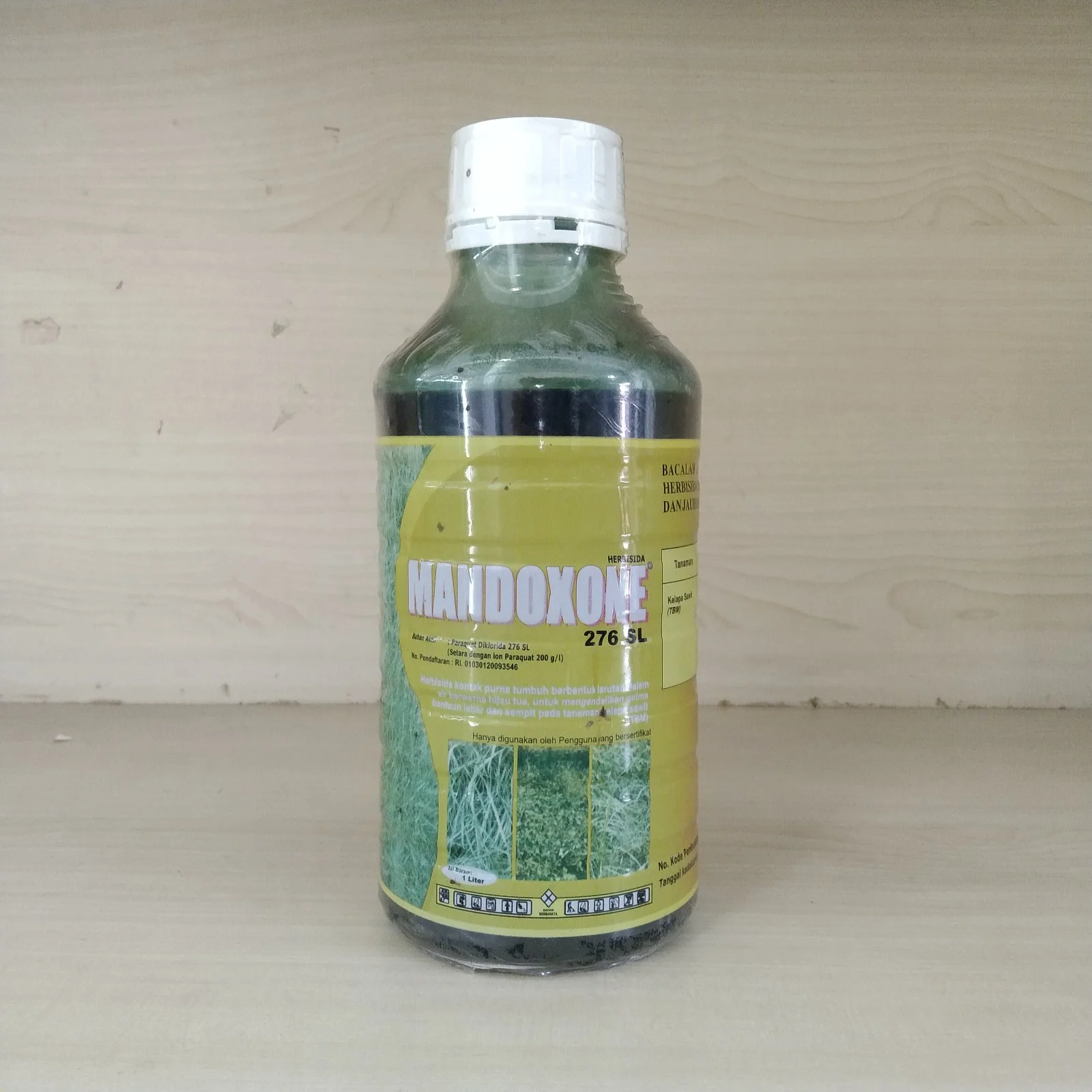Mandoxone 276SL (ba. Paraquat diklorida 276SL setara dengan ion paraquat 200 g/l) 1L