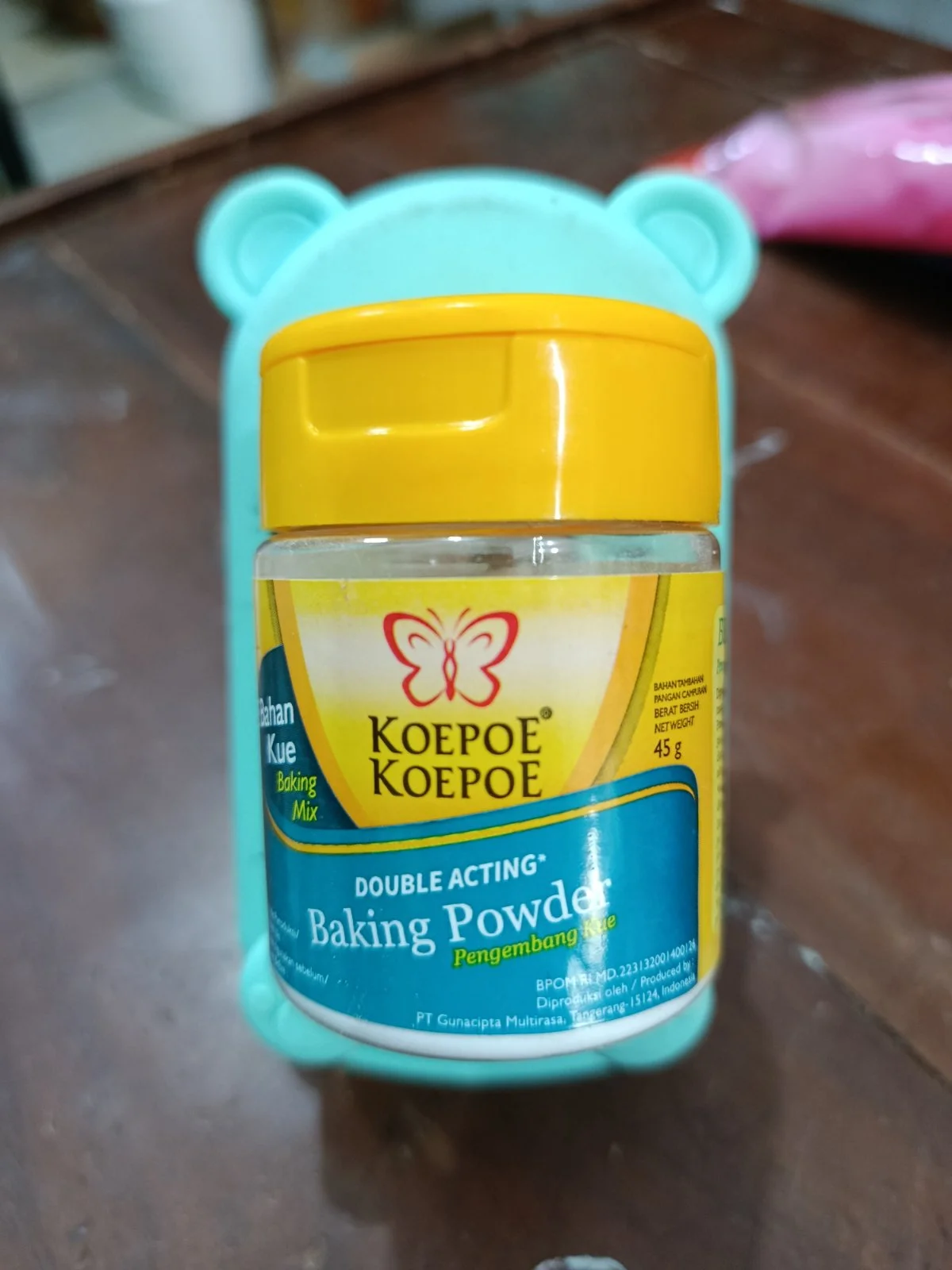 Backing powder