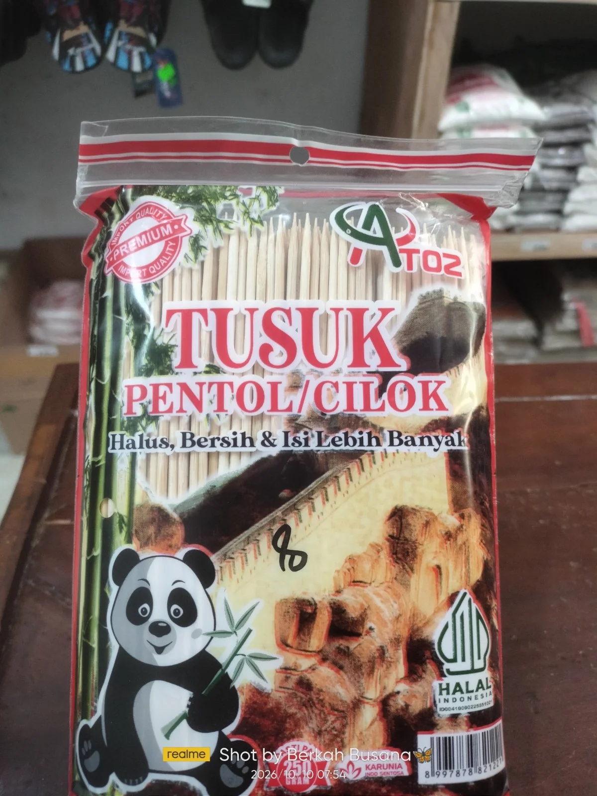 Tusuk pentol/cilok