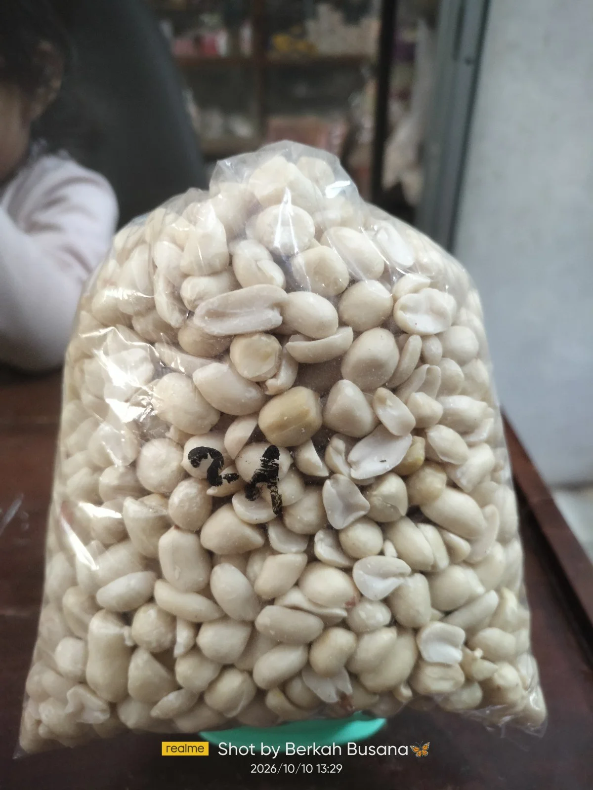 Kacang kupas