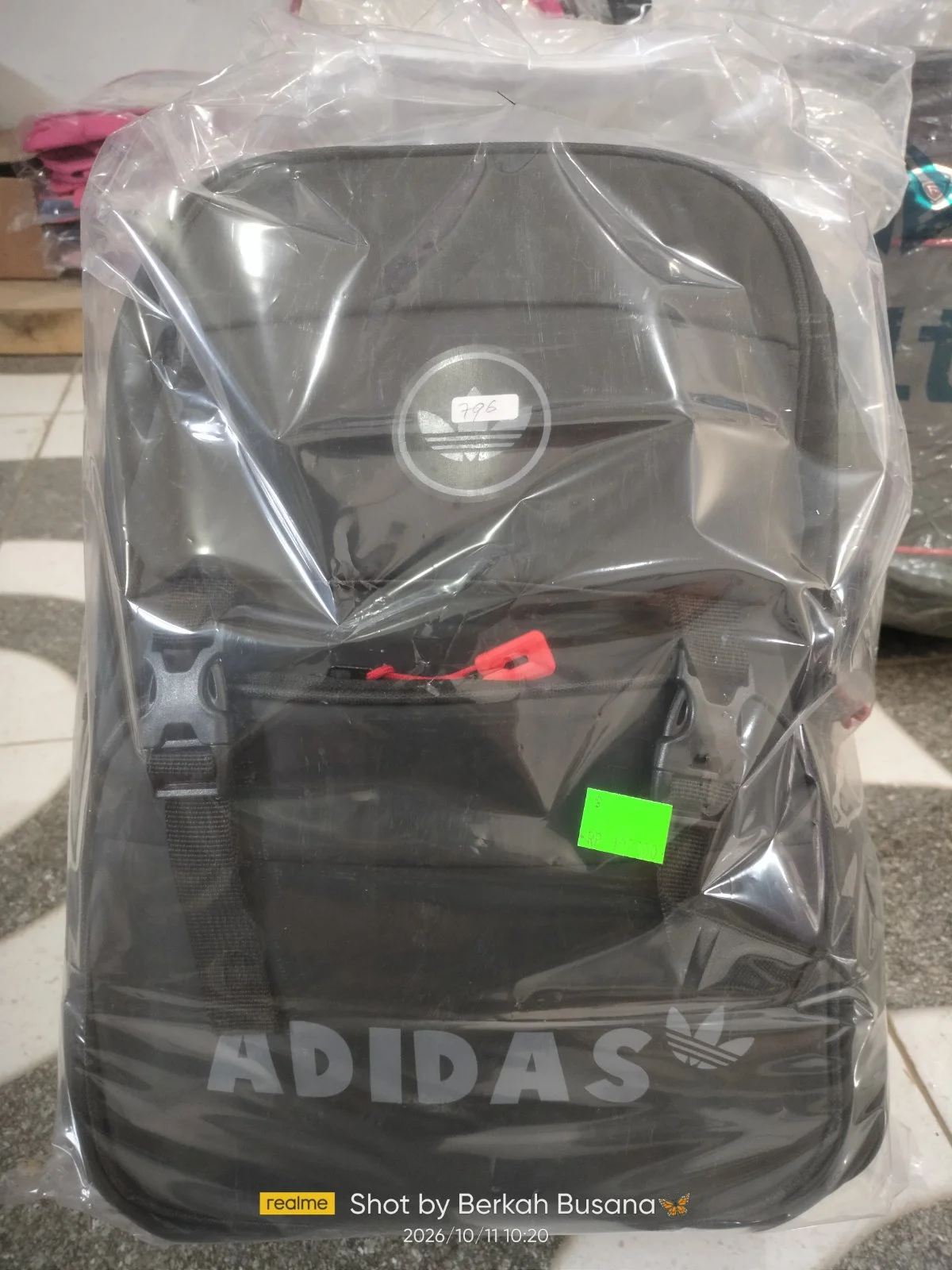 Tas Adidas