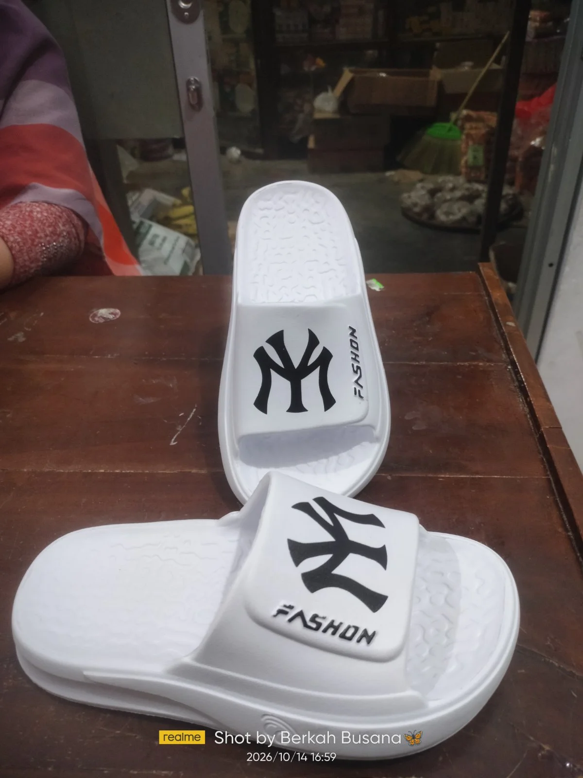 Sandal fashion