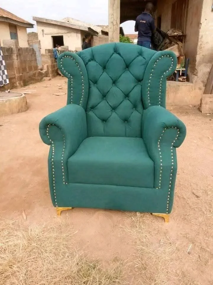 sofa swan single