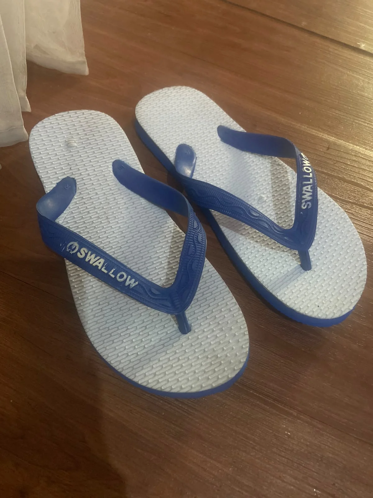 Sandal swallow basic ukuran 9-10,5