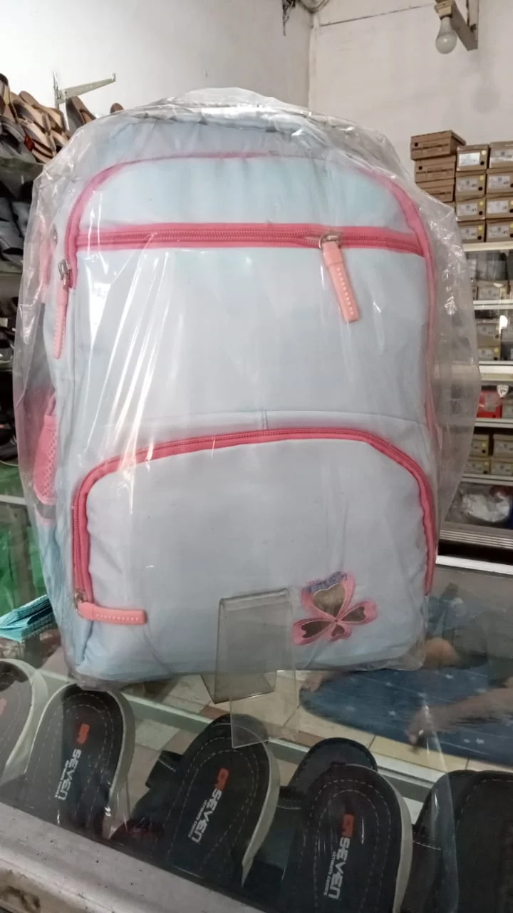 Tas sekolah cewe